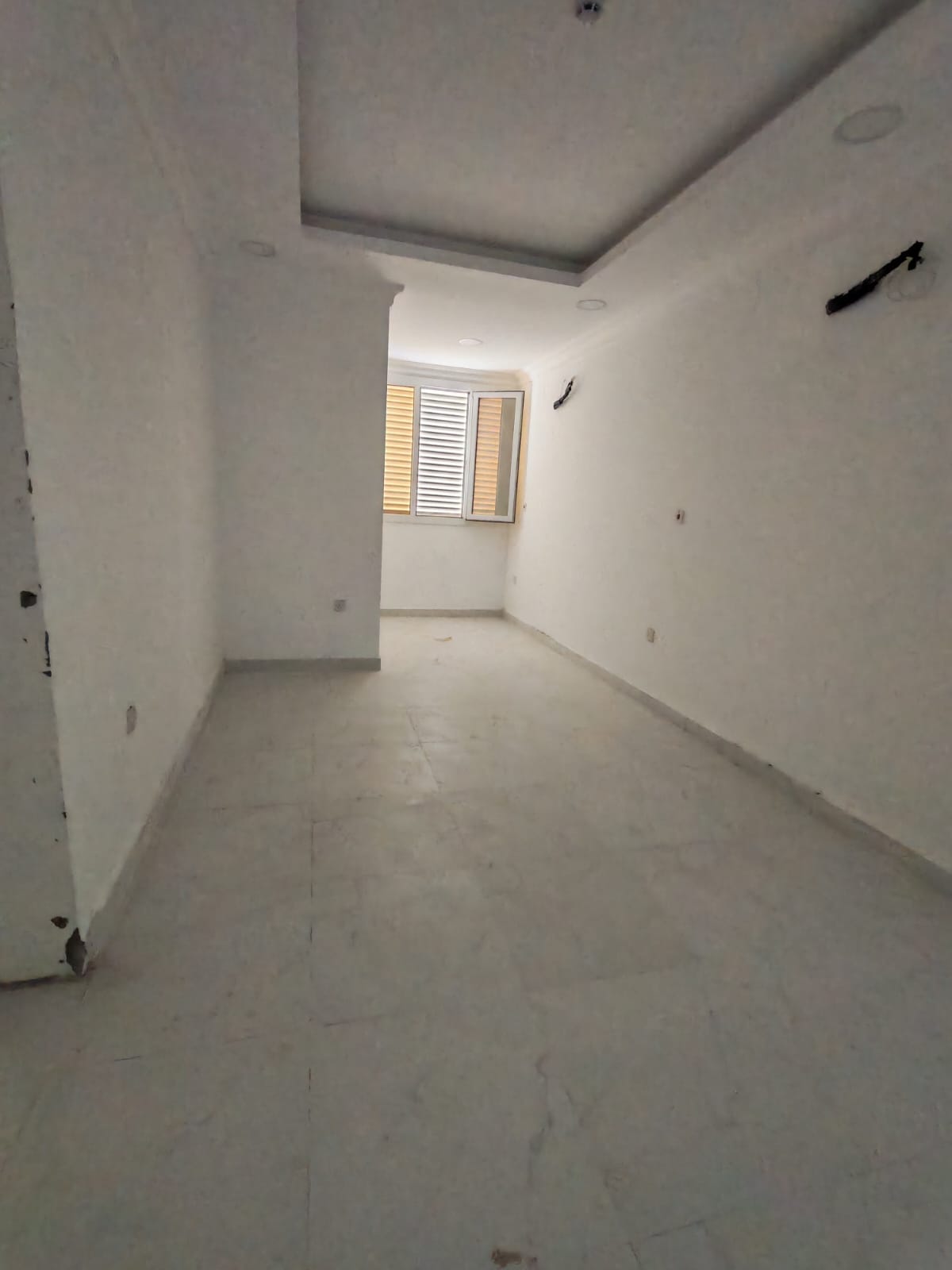 MODERN 3 BEDROOM APARTMENT - Living Room